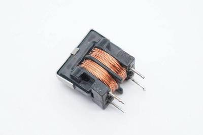 山寨版华硕65W适配器开箱 从三极管角度剖析风险